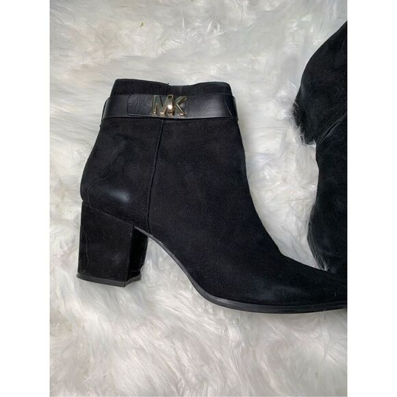 Michael Kors booties black size 8.5 2.5 inch heel classy comfy - Picture 3 of 7